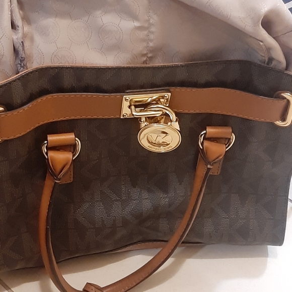 Michael  kors Hamilton handbag  MK - Picture 16 of 16